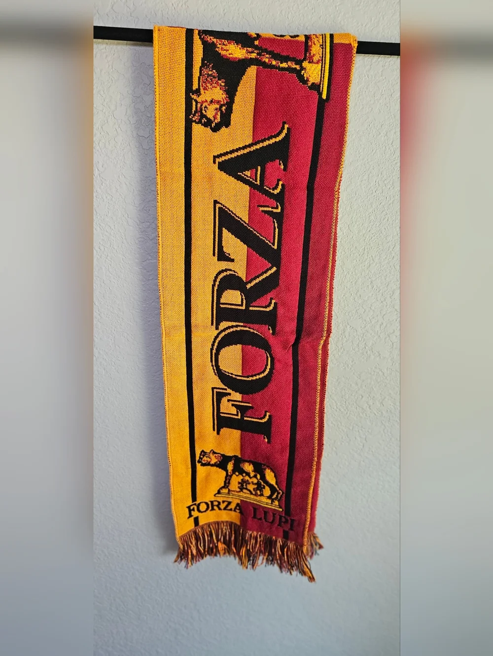 AS Roma Soccer Scarf Forza Lupi Italy Football Fan Red Yellow Fringe